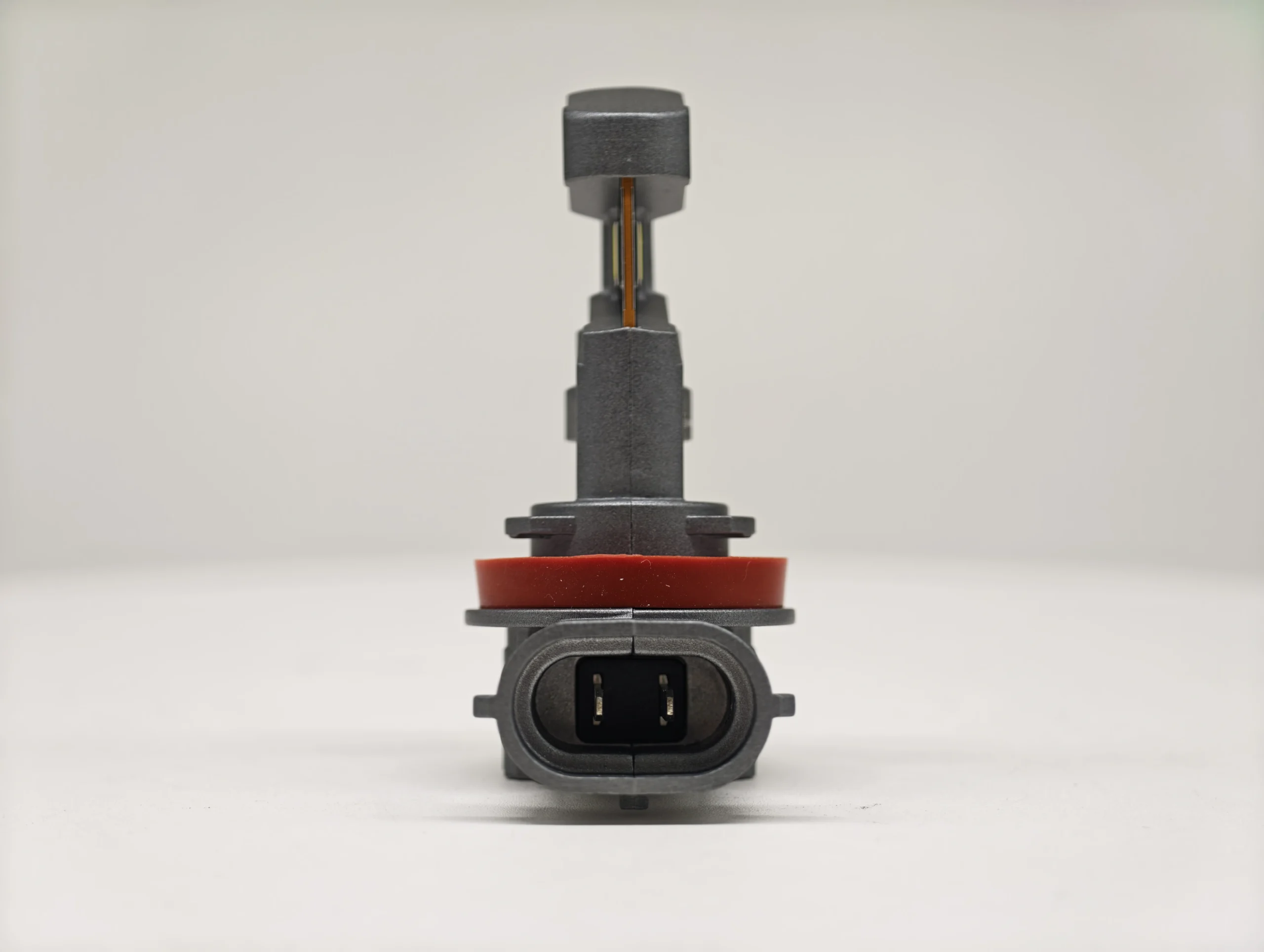 E4E H11 LEDr H11 connector view